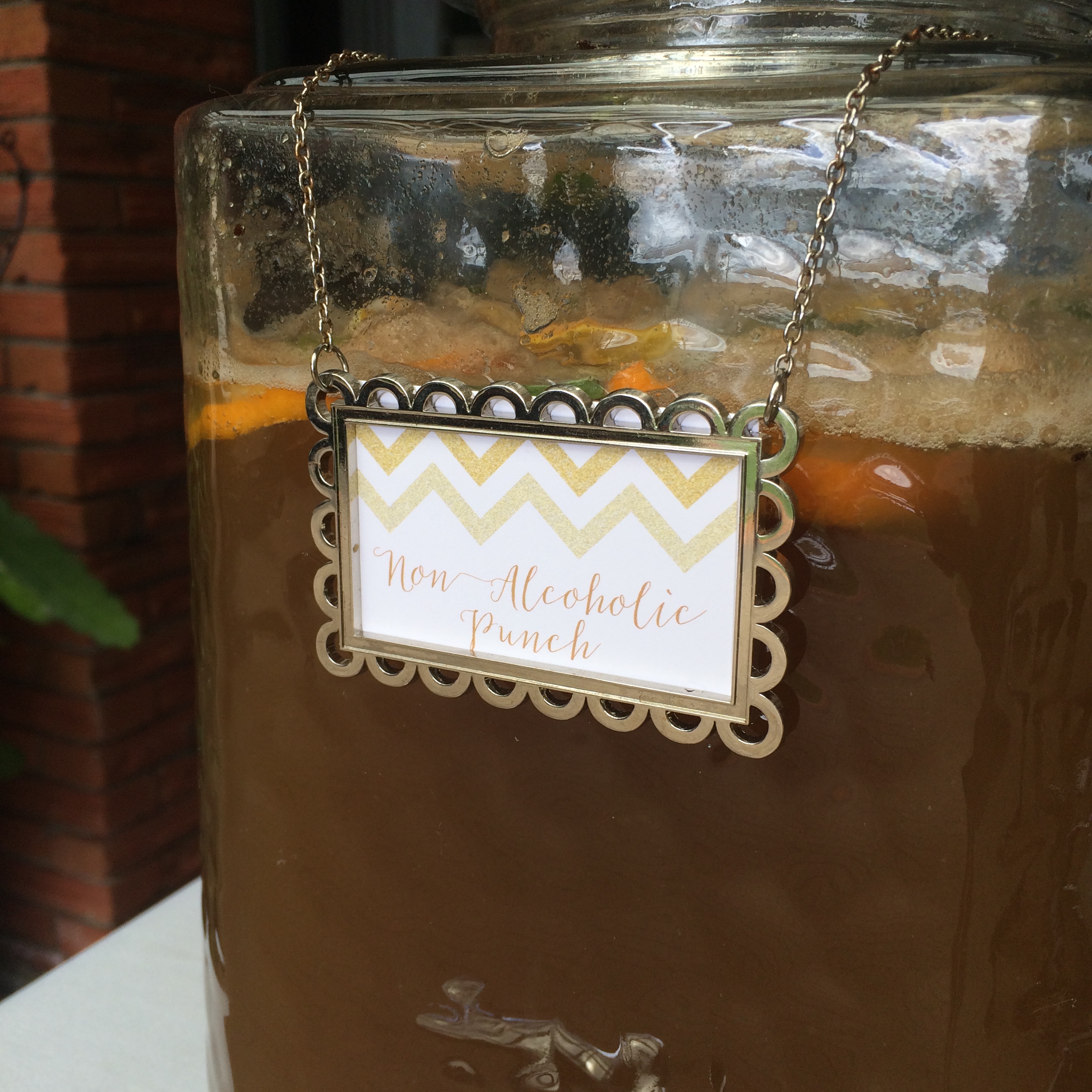 beverage dispenser label hire