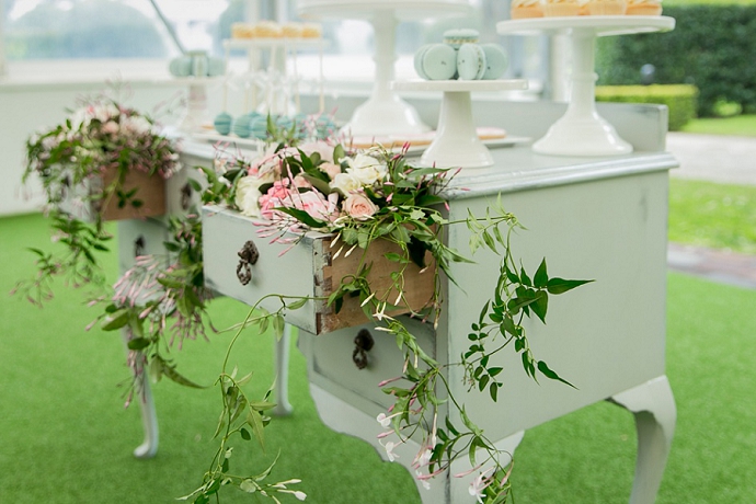 queen anne dresser hire nz