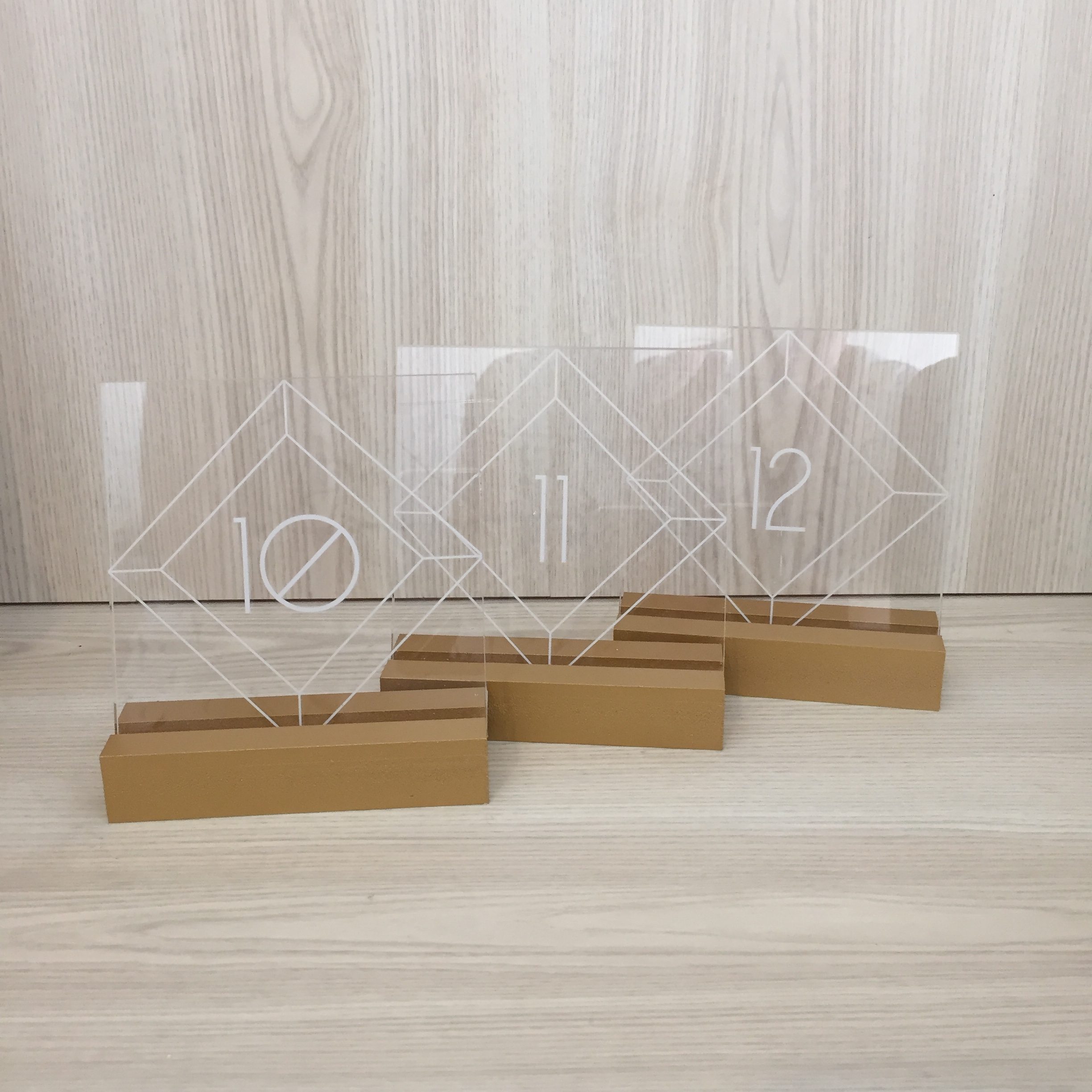 perspex table number hire auckland