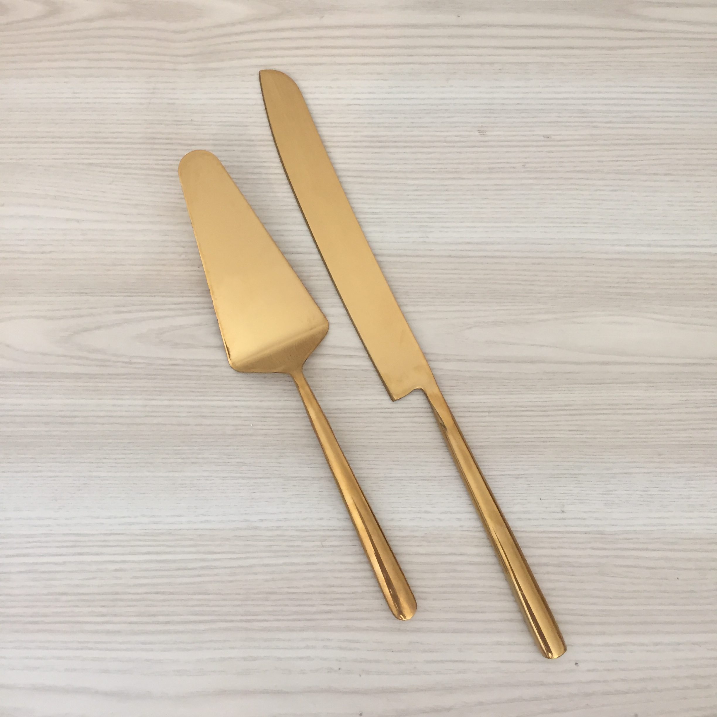 gold cake knife hire auckland