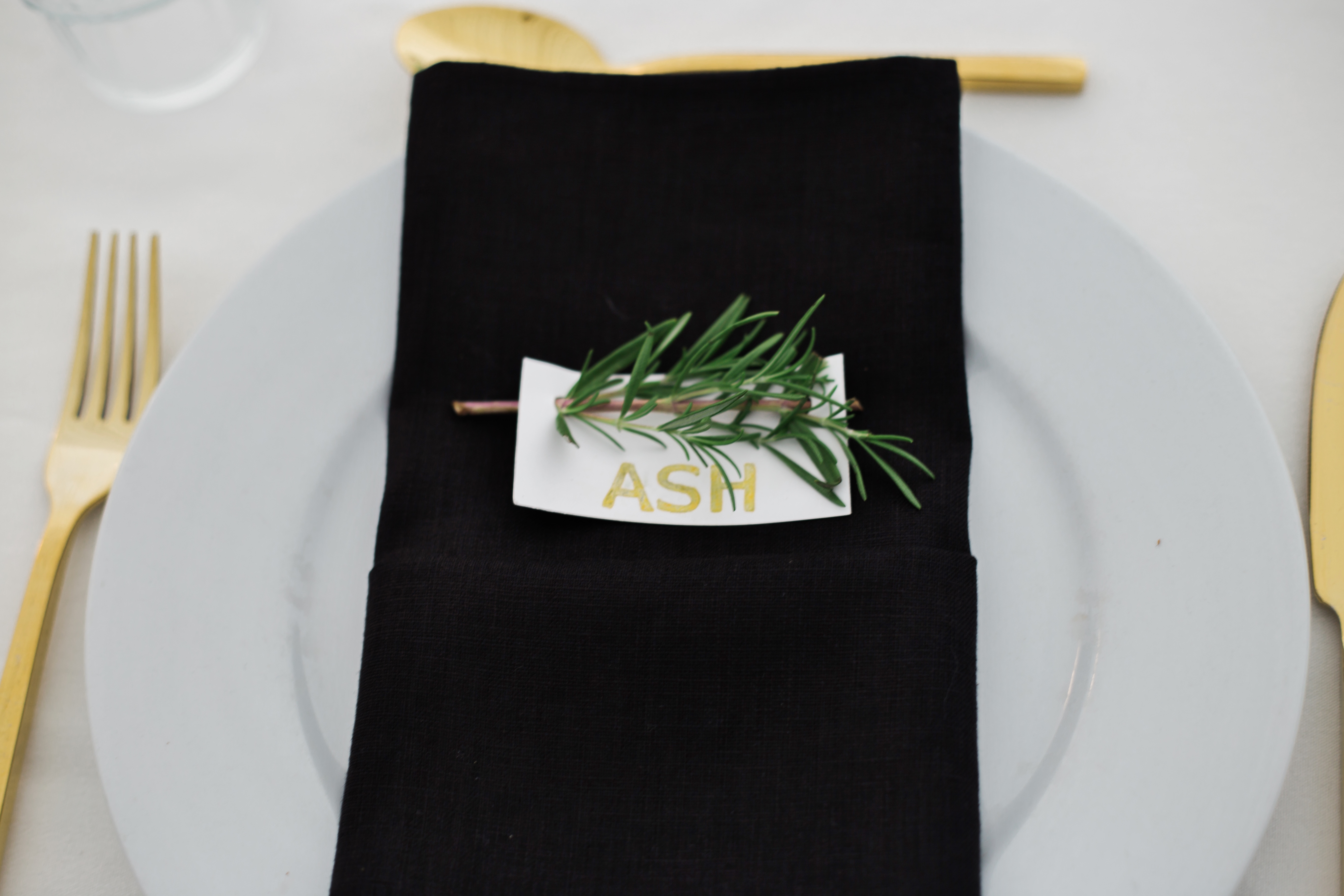 black napkin hire nz