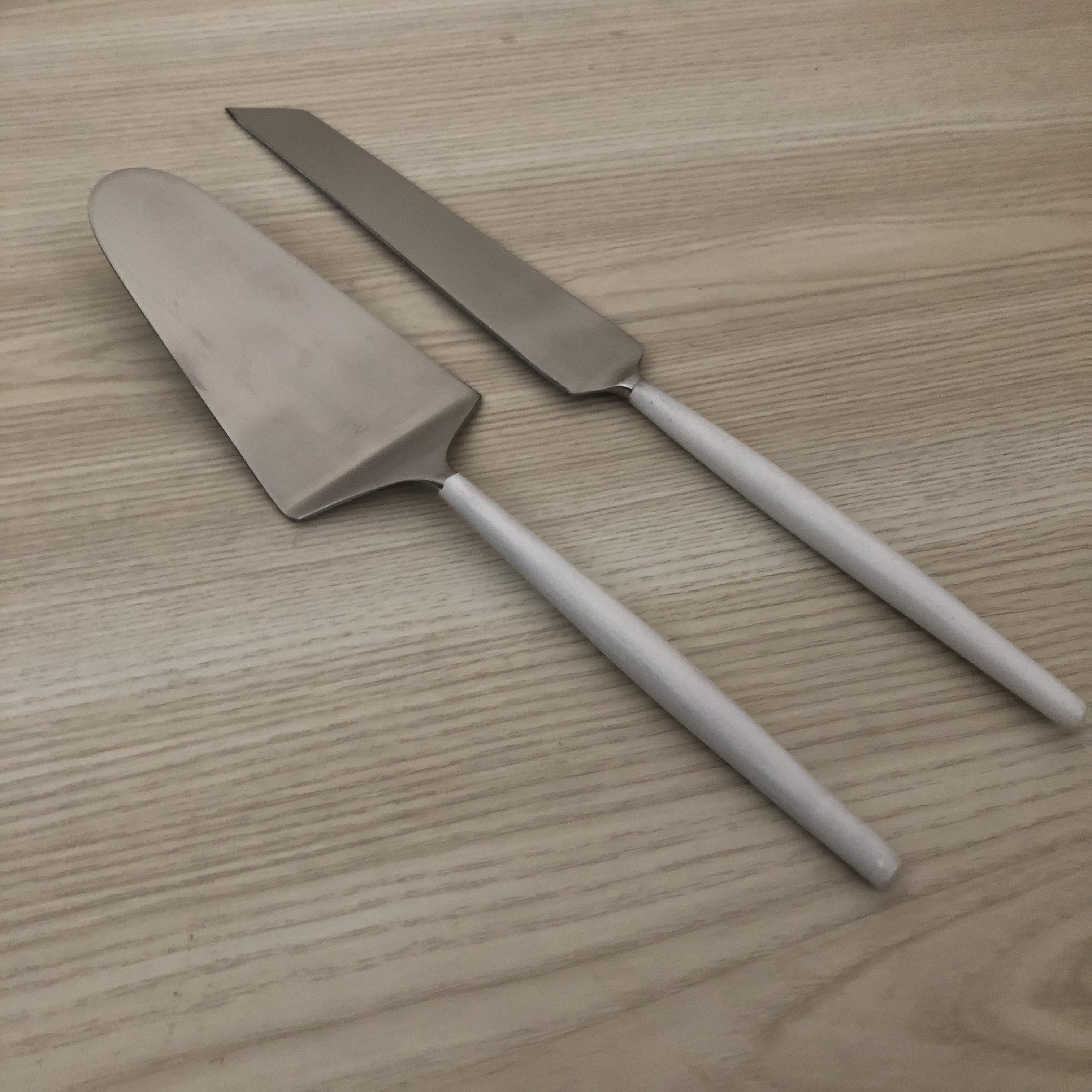 matte silver cake knife hire auckland nz