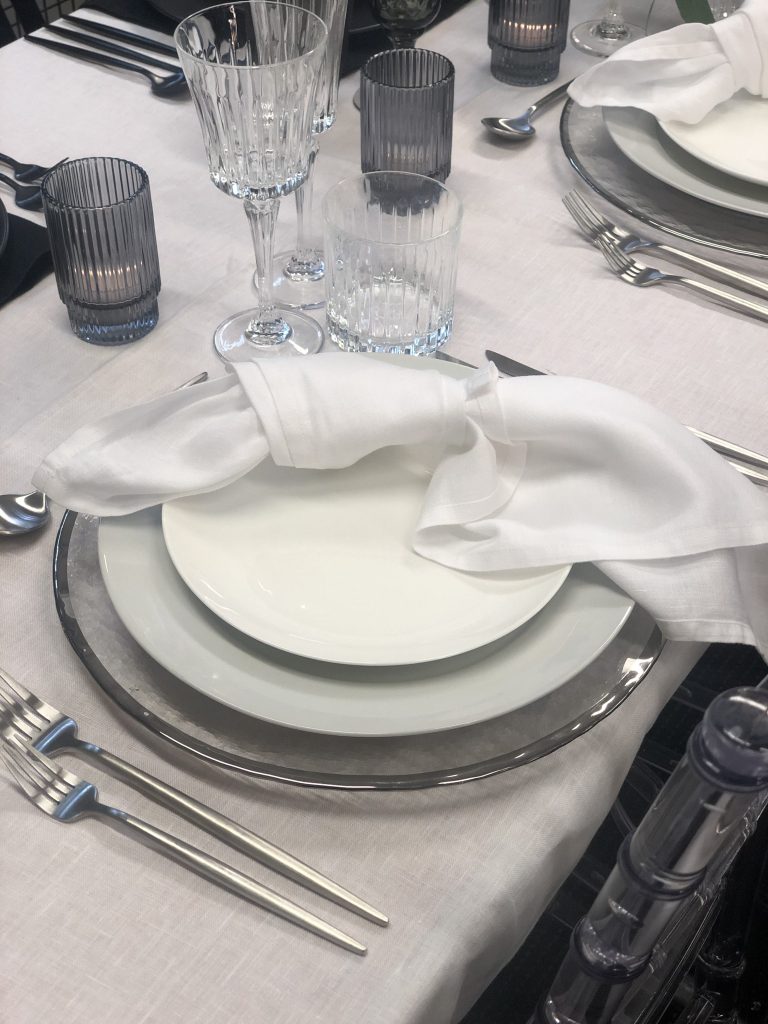 white tablecloth hire nz