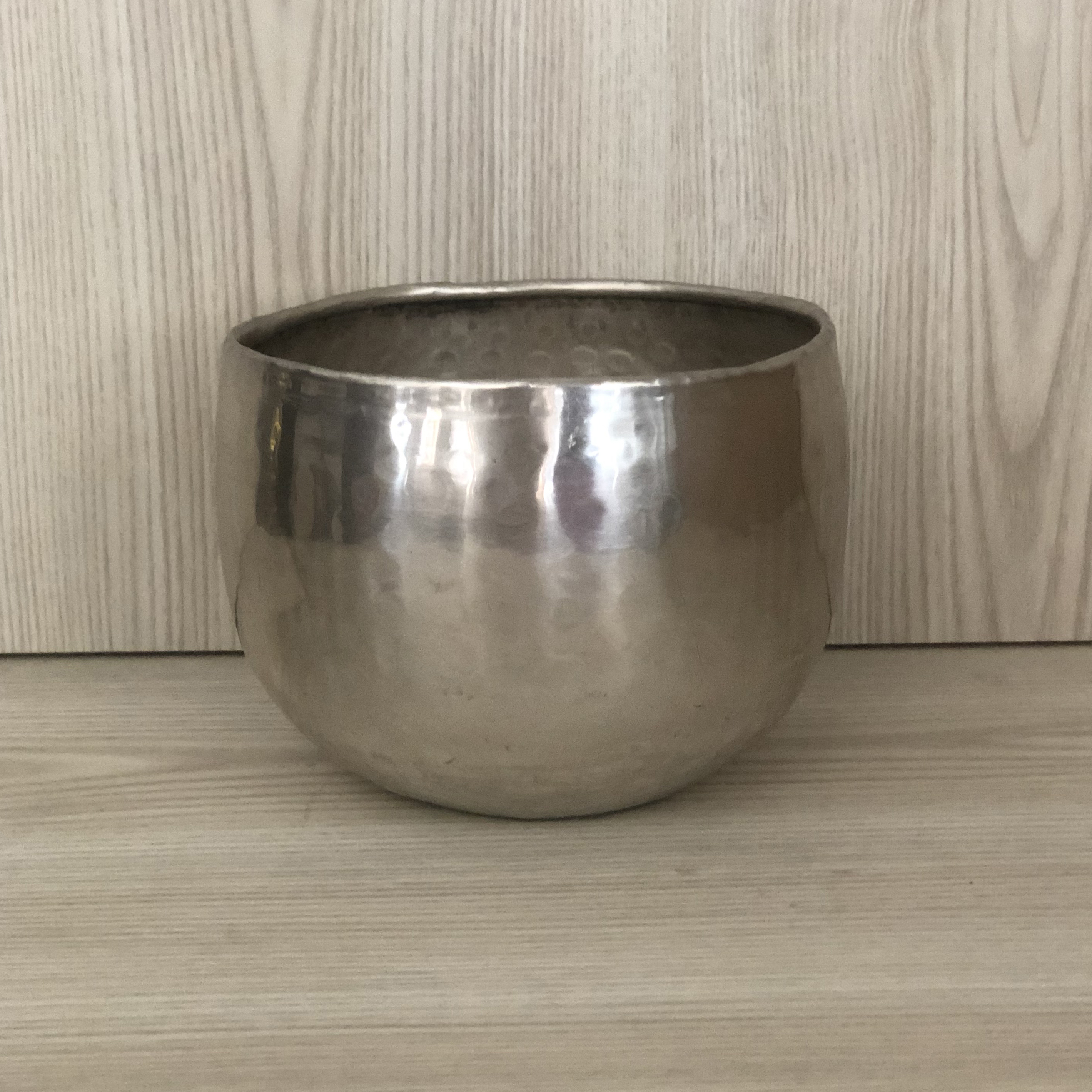 hire nickel vase nz