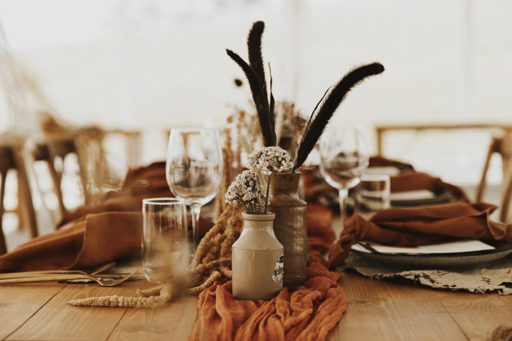 Aero Matte Gold Cutlery // Rust Napkins from The Pretty Prop Shop
