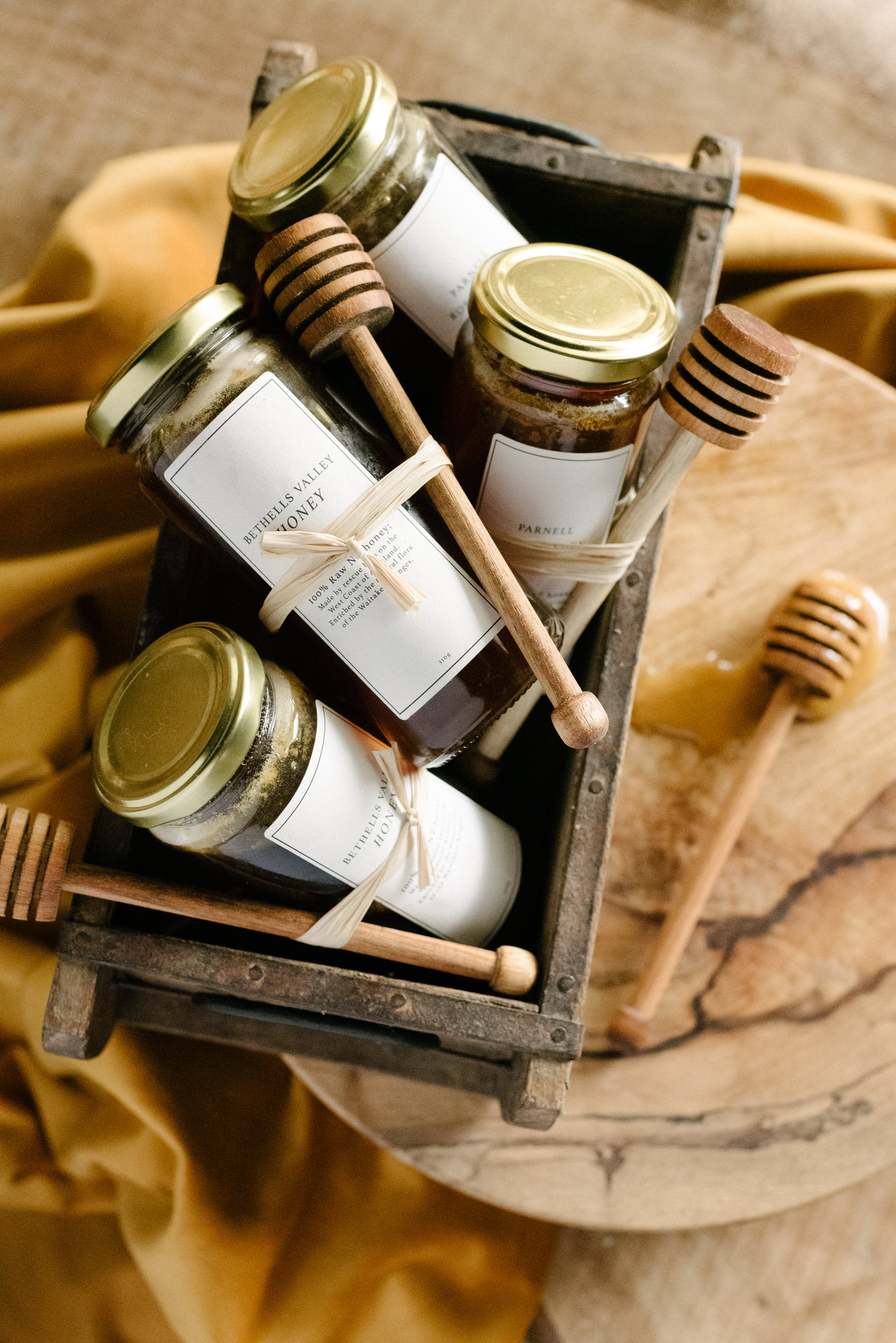 wooden brick mould vase hire nz