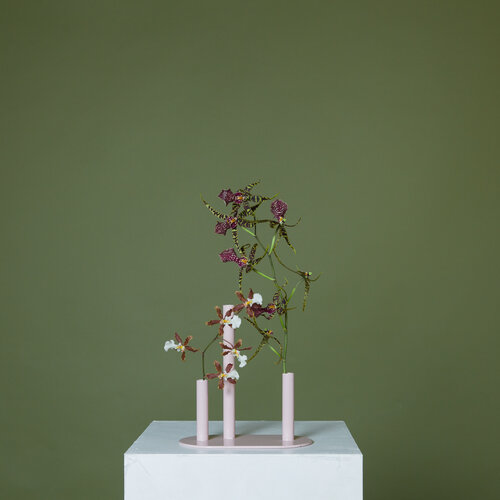 minimalist bud vase blush pink hire nz