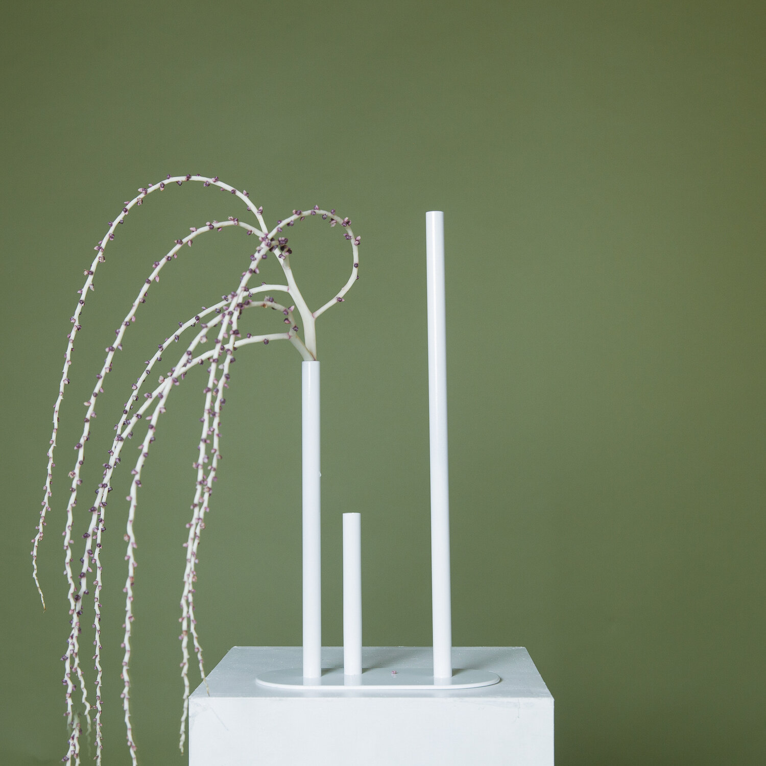 minimalist vase white hire auckland nz