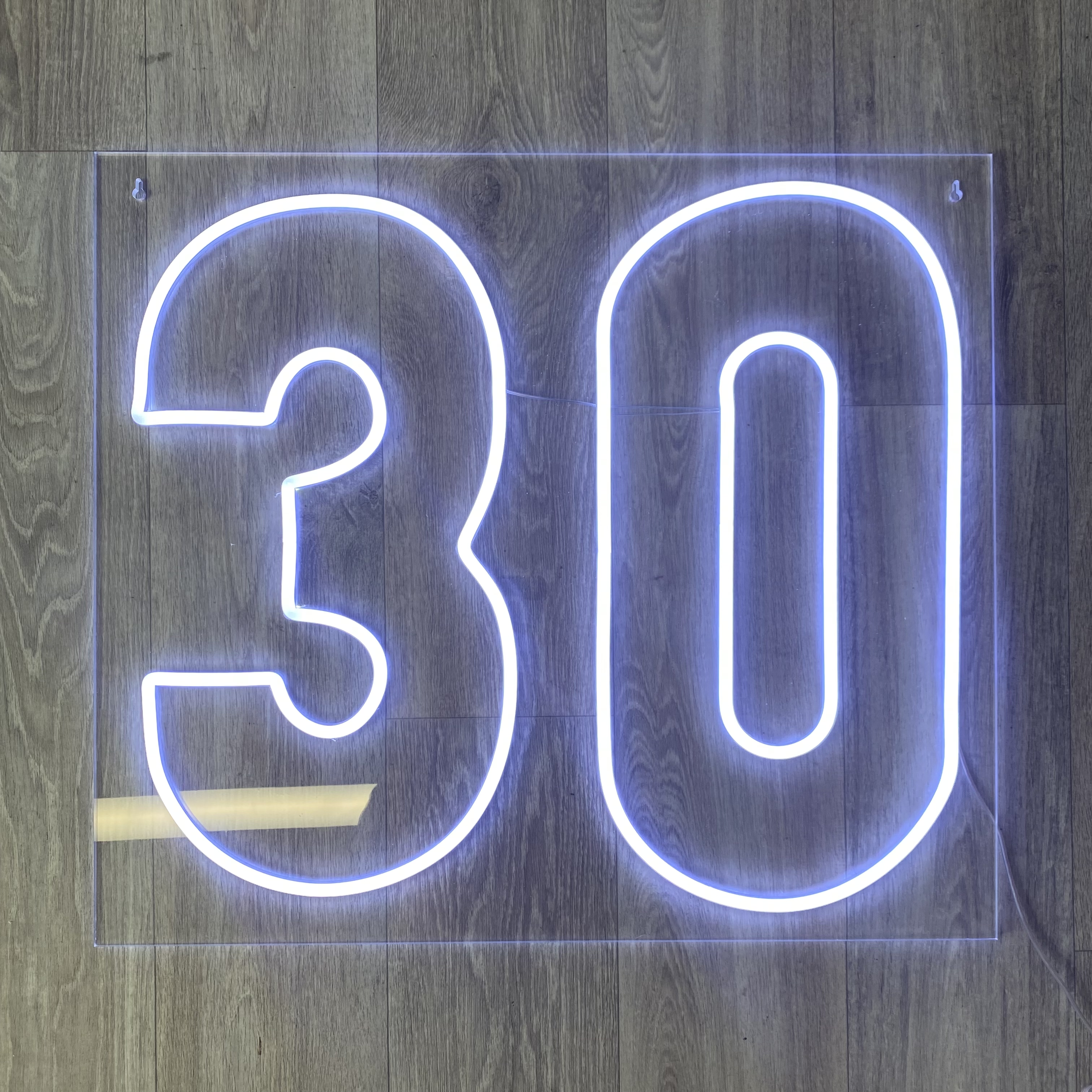 30 NEON SIGN WHITE 2