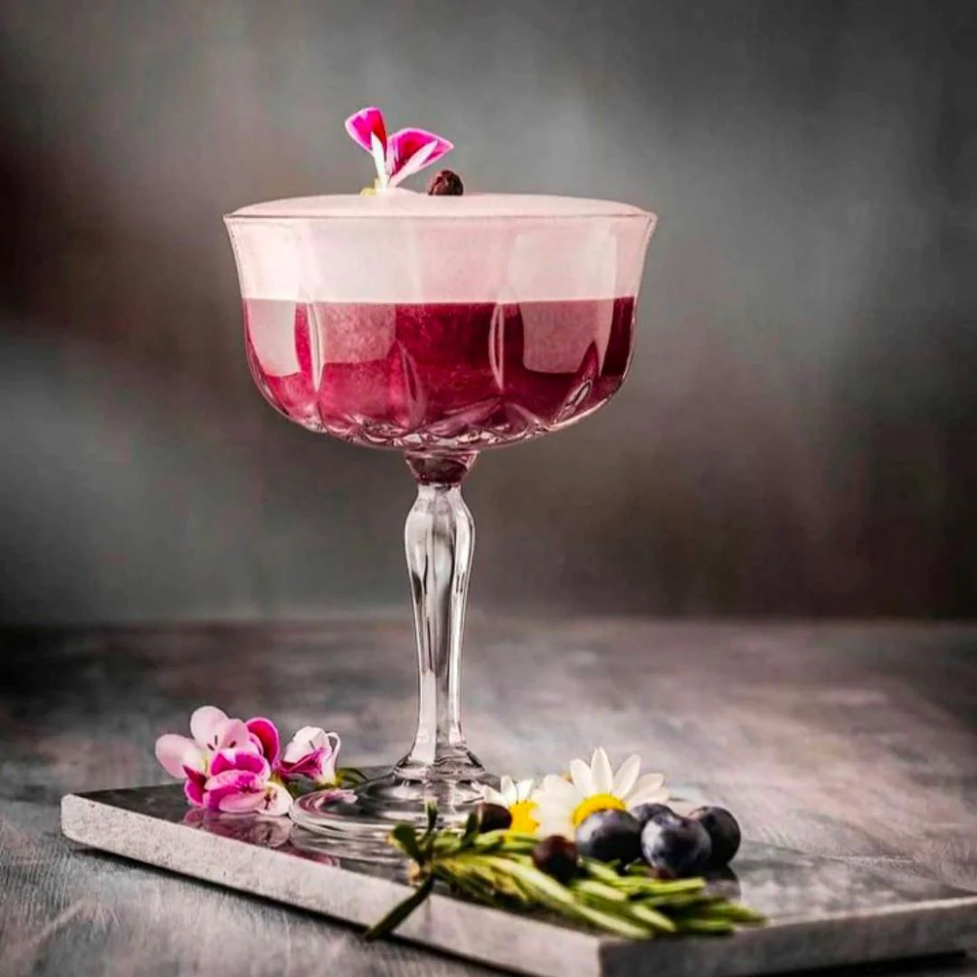 crystal champagne or cocktail glass hire franklin