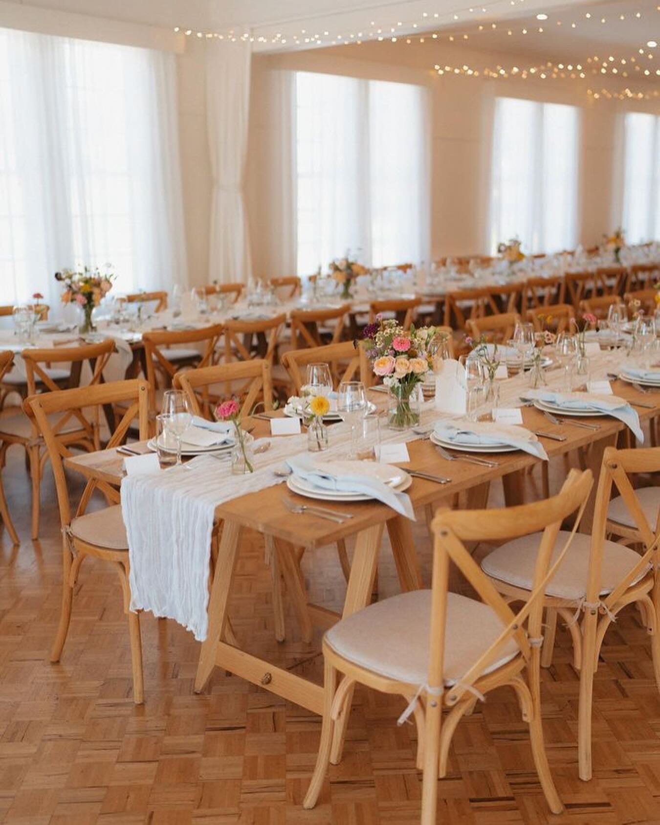 pale blue napkin hire nz
