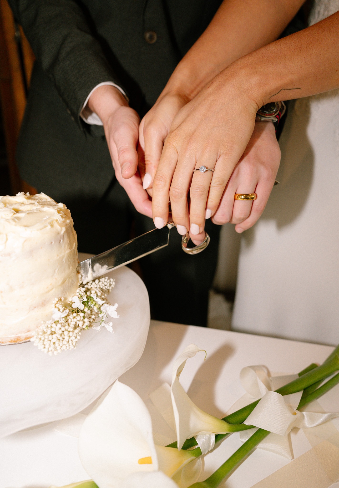 bow cake knife hire auckland nz